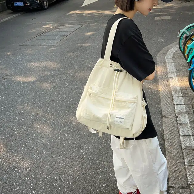巴朗熊 小众潮流百搭 尼龙 双肩包 常规 女款 多色