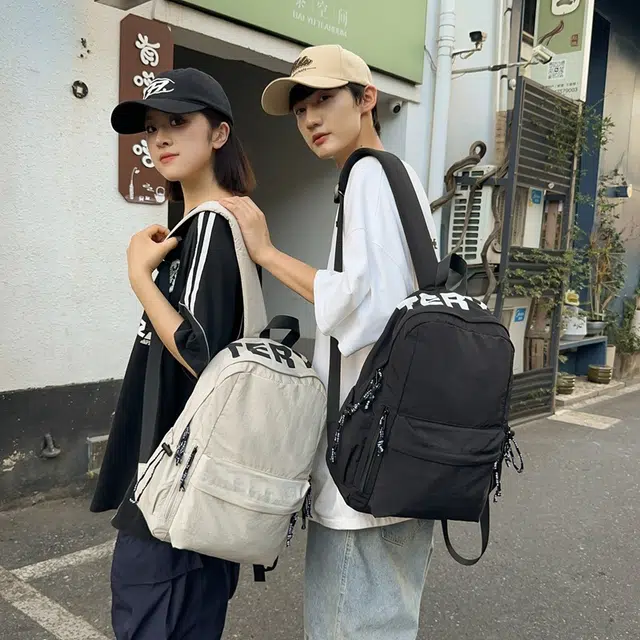巴朗熊 日系慵懒风大容量书包休闲百搭时尚 尼龙 双肩包 常规 男女同款情侣款 多色