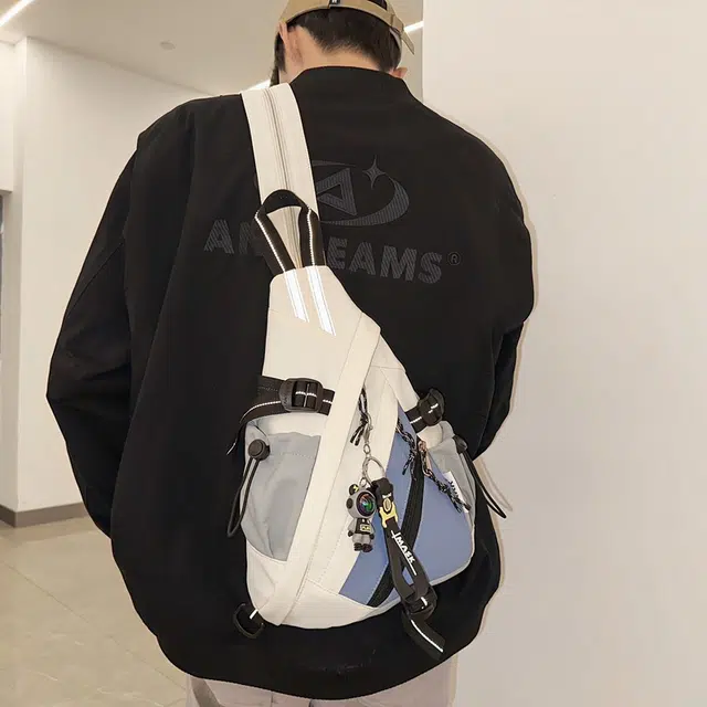 巴朗熊 运动健身韩版潮流 尼龙 单肩斜挎双肩包 常规 男女同款情侣款 多色
