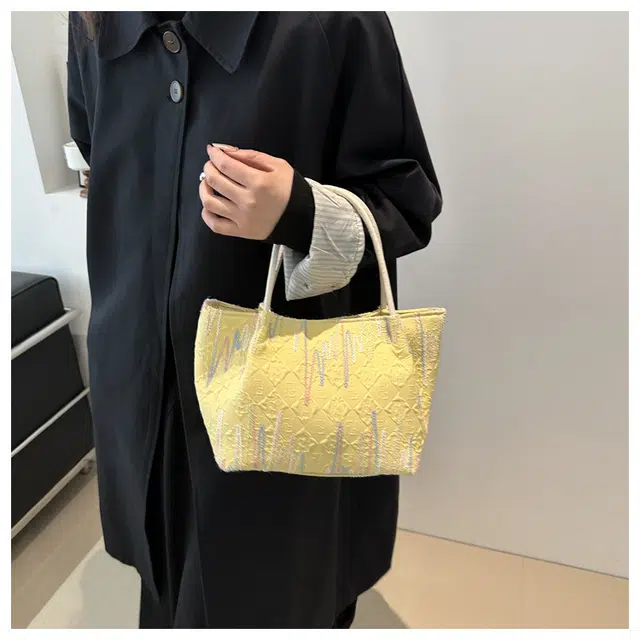 巴朗熊 韩版休闲褶皱轻便大容量 混合纤维 手提包 常规 女款 黄色/白色/黑色