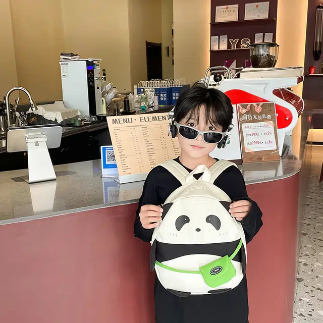 巴朗熊 高颜值可爱大容量卡通多功能熊猫造型 双肩包 尼龙 男女同款情侣款 多色