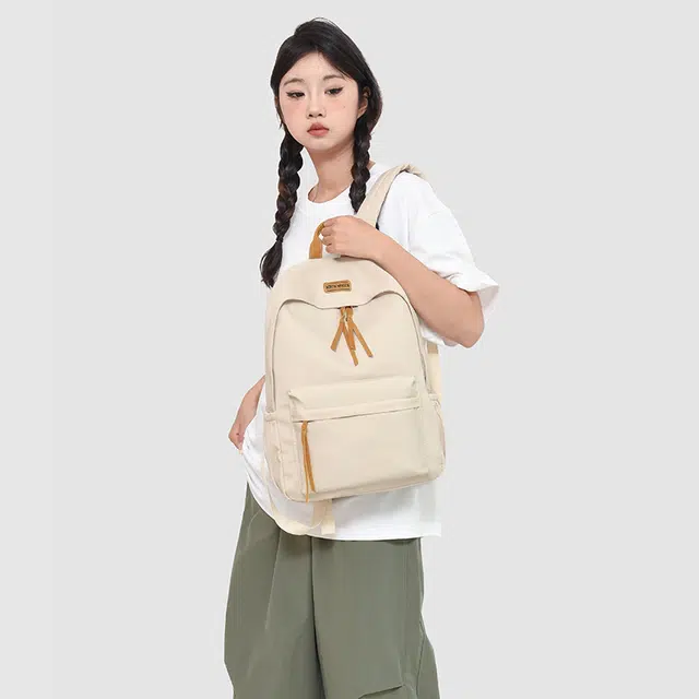 巴朗熊 百搭简约轻便时尚背包纯色休闲 尼龙 双肩包 常规 男女同款情侣款 多色