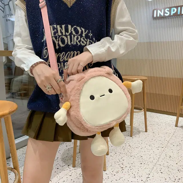 巴朗熊  日系可爱毛绒小包包女卡通少女软妹学生单肩斜挎包
