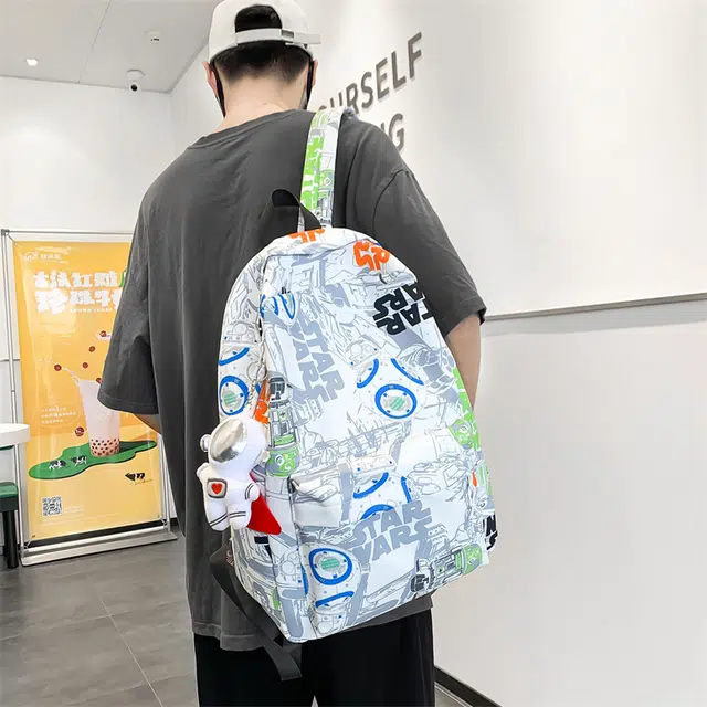 巴朗熊 学生韩版大容量个性涂鸦休闲男初高中生日系休闲 尼龙 双肩包 男女同款情侣款 多色
