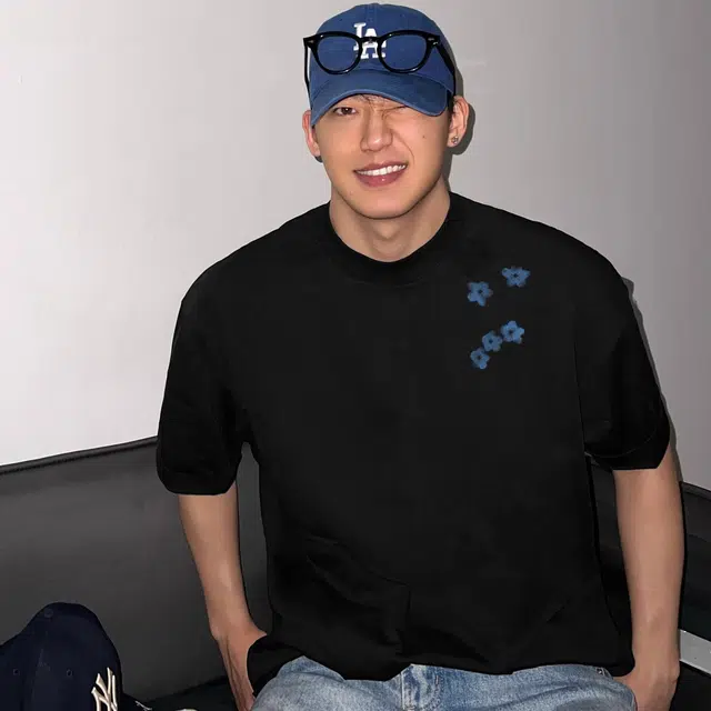 HIPHOPPUNKS T