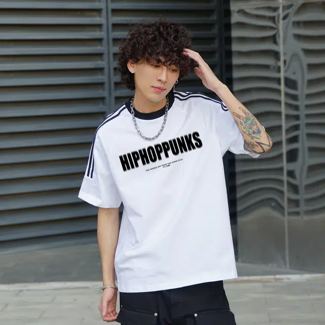 HIPHOPPUNKS T