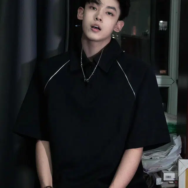 HIPHOPPUNKS T