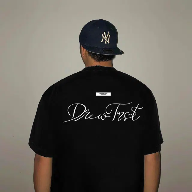 HIPHOPPUNKS T