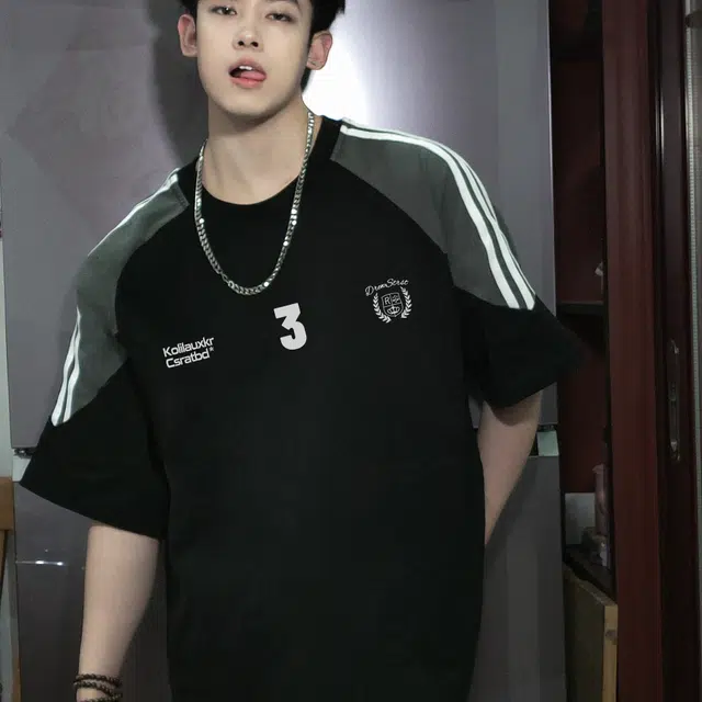 HIPHOPPUNKS T