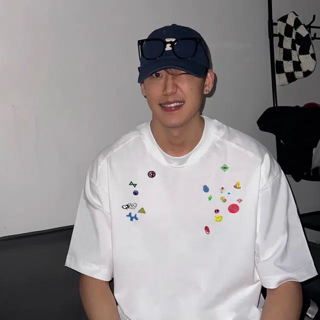HIPHOPPUNKS T