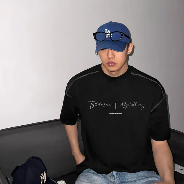 HIPHOPPUNKS T