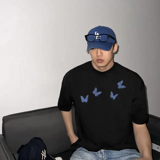 HIPHOPPUNKS T
