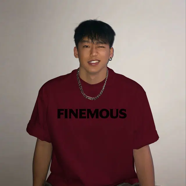HIPHOPPUNKS T