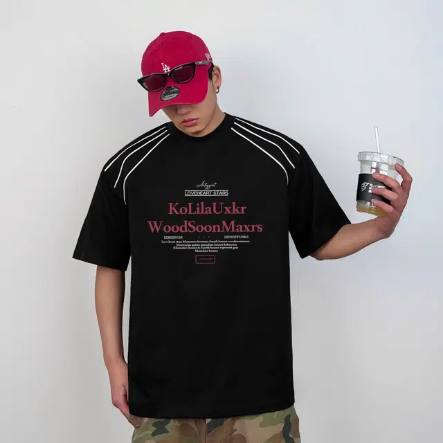HIPHOPPUNKS T
