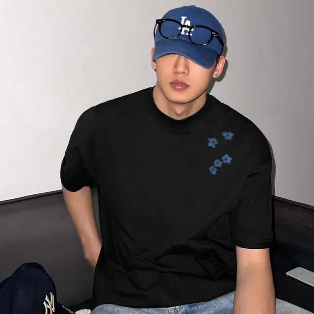 HIPHOPPUNKS T