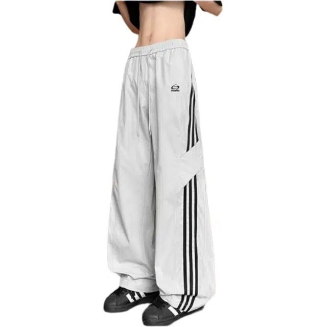 HIPHOPPUNKS