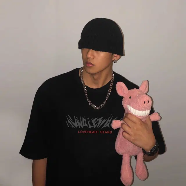 HIPHOPPUNKS T