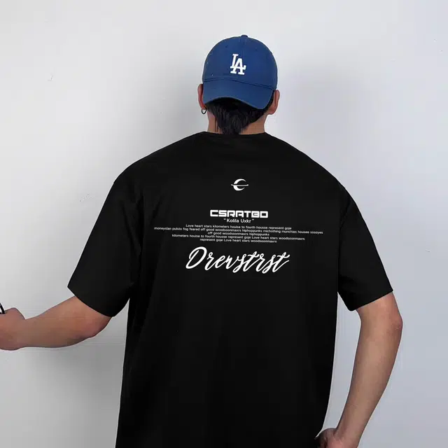 HIPHOPPUNKS T