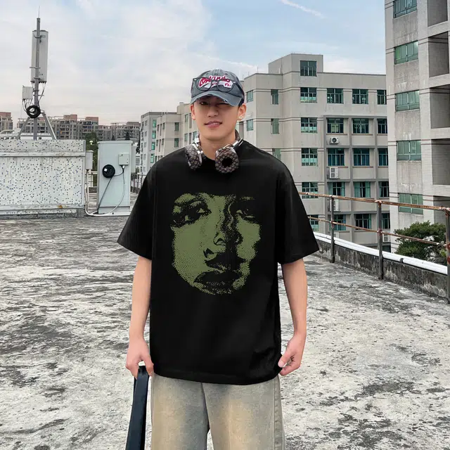 HIPHOPPUNKS T