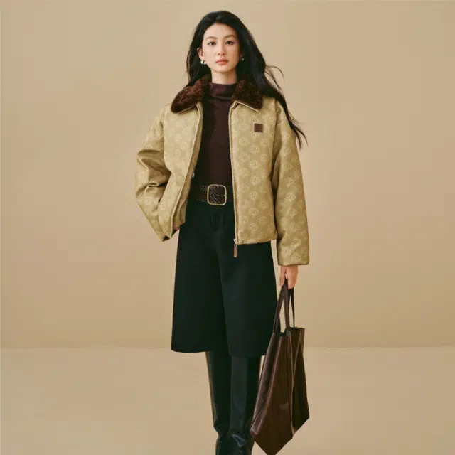茵曼 百搭简约舒适时尚羽绒服 女款