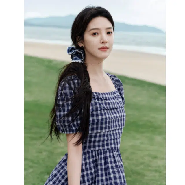 茵曼 法式格纹百搭时尚短袖连衣裙 女款 藏青