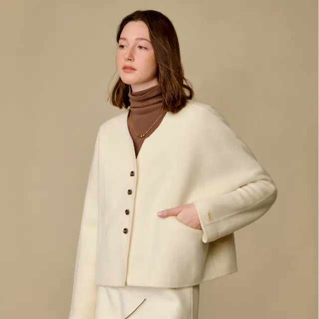 茵曼 短款双面呢外套厚实质感保暖气质宝藏显瘦平价毛呢时尚氛围大衣 女款