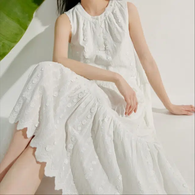 茵曼 立体宽松显瘦无袖连衣裙 女款 珍珠白
