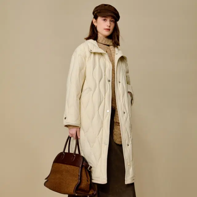 茵曼 纯色百搭简约舒适时尚长袖羽绒服 女款