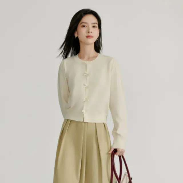 茵曼 法式蝴蝶结复古圆领长袖宽松短开衫针织衫 女款