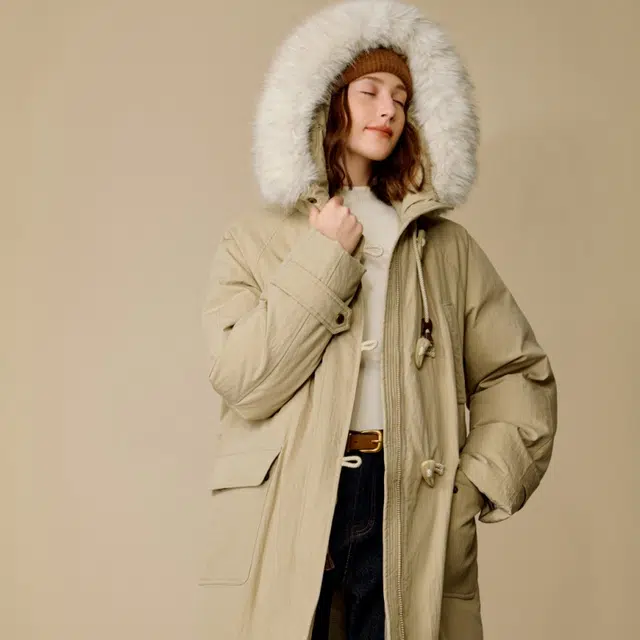 茵曼 连帽牛角扣中长款简约羽绒服 女款