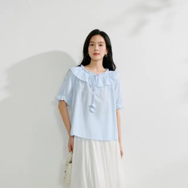 茵曼 法式条纹褶皱浪漫泡泡袖衬衣短袖衬衫 女款