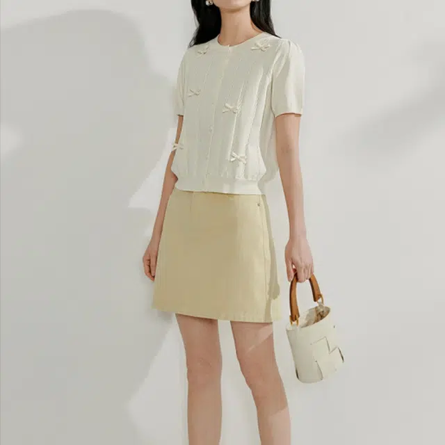 茵曼 纯色合身适中高腰休闲短裙 女款