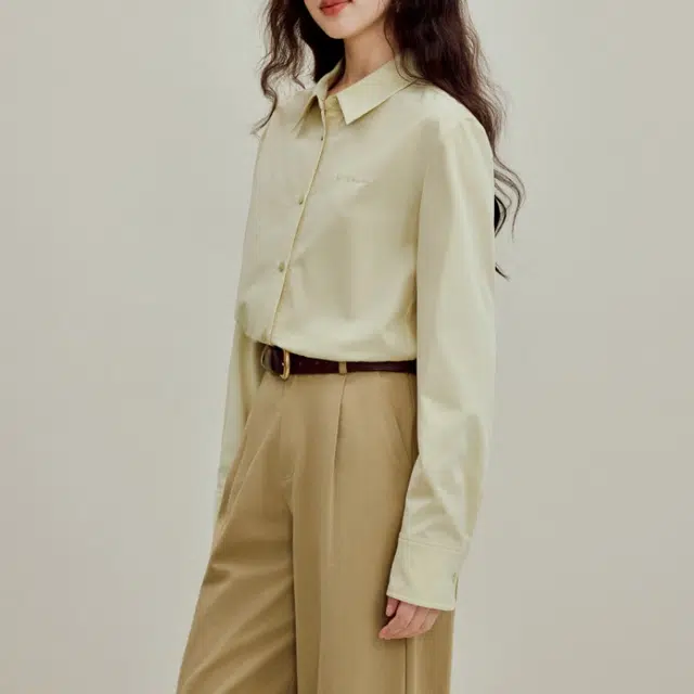 茵曼 休闲刺绣衬衣设计感翻领长袖衬衫 女款