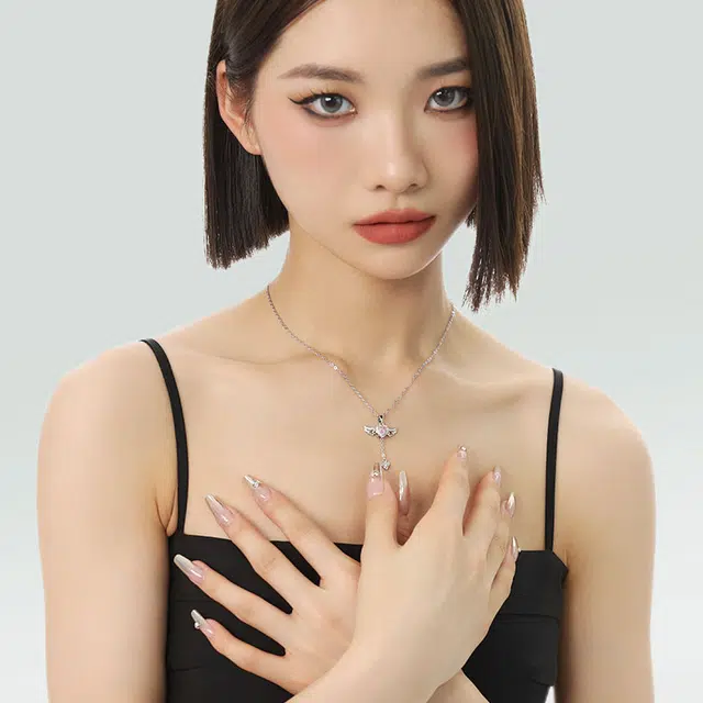 MISS XIA JWY