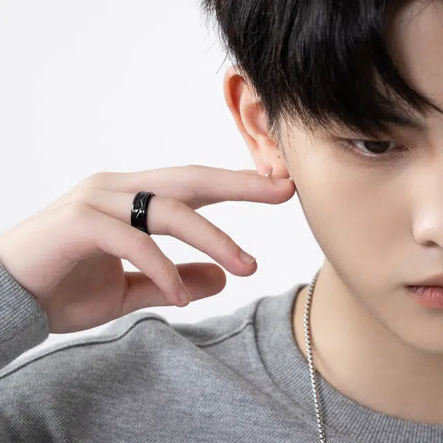MISS XIA JWY