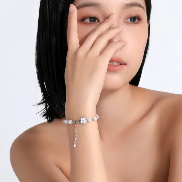 MISS XIA JWY