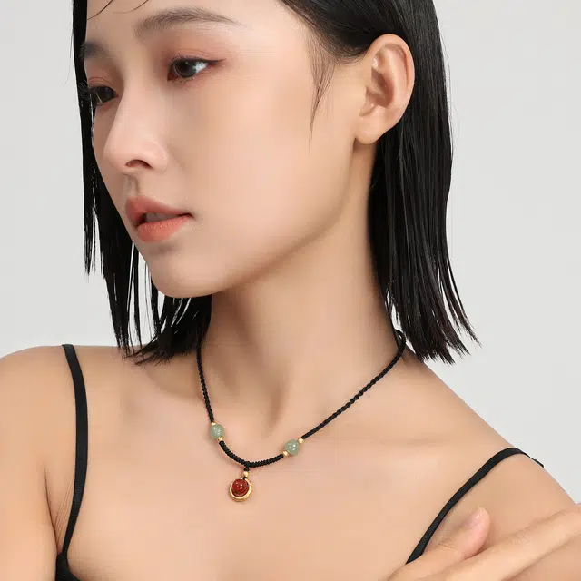 MISS XIA JWY