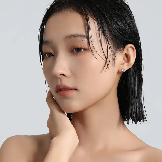 MISS XIA JWY