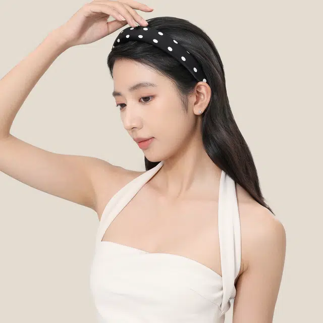 MISS XIA JWY