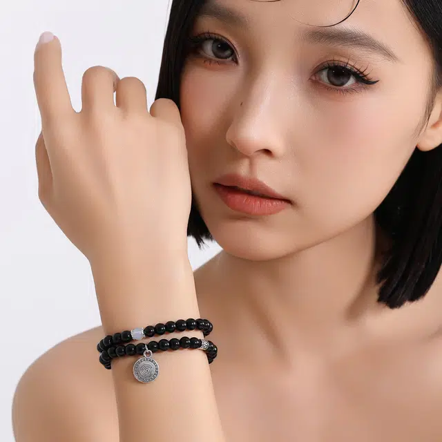 MISS XIA JWY