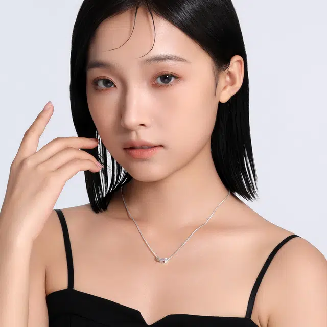 MISS XIA JWY