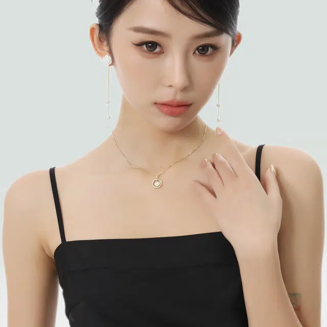 MISS XIA JWY