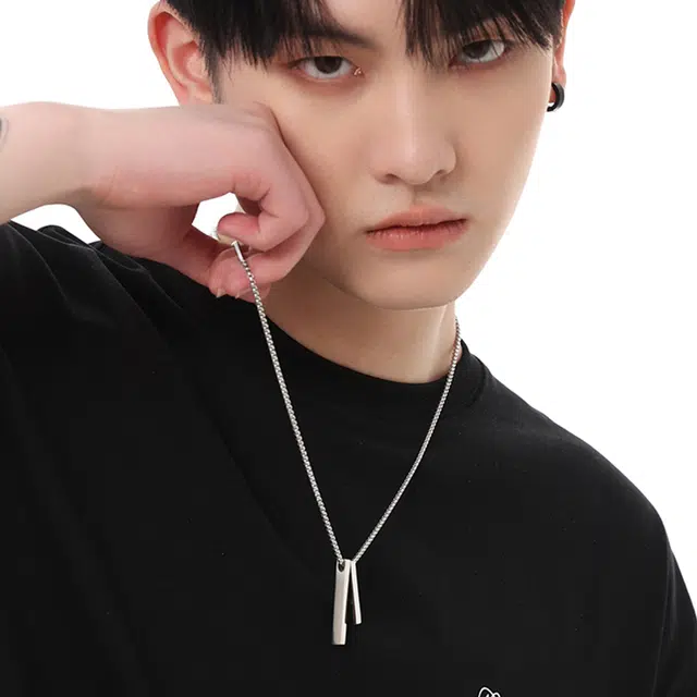 MISS XIA JWY