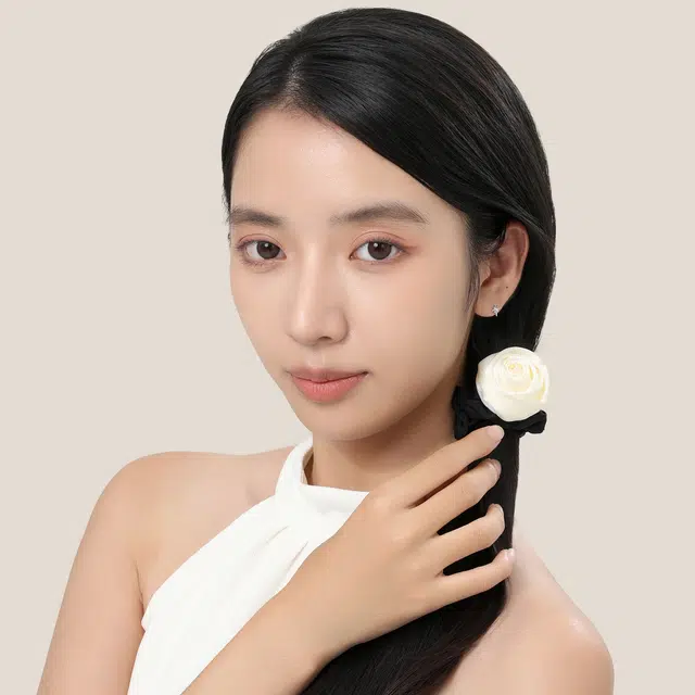 MISS XIA JWY