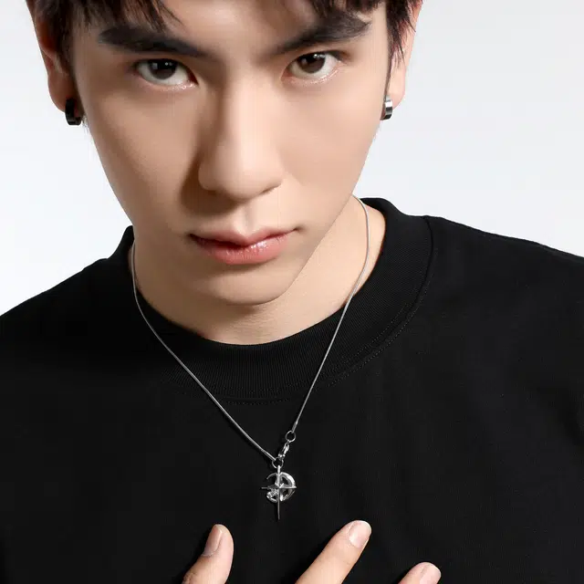 MISS XIA JWY