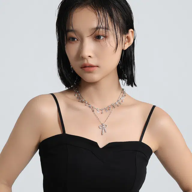 MISS XIA JWY