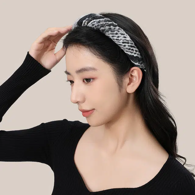 MISS XIA JWY