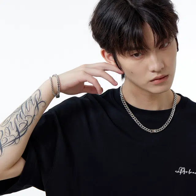 MISS XIA JWY