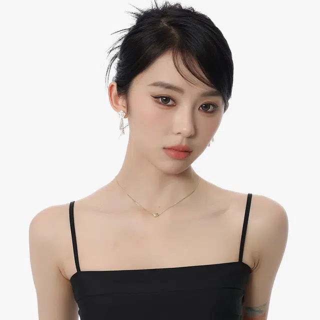 MISS XIA JWY