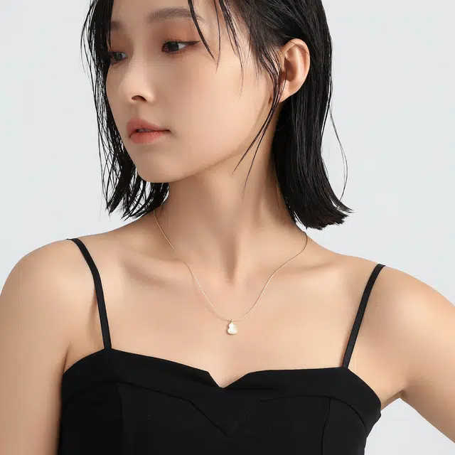 MISS XIA JWY